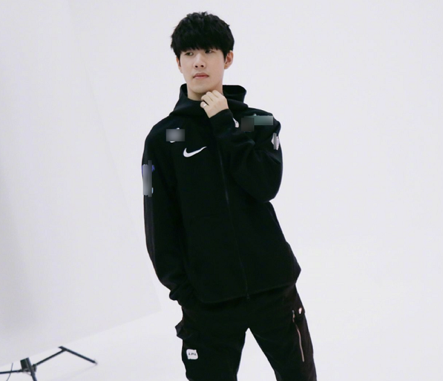 对抗与二点 对抗与二点